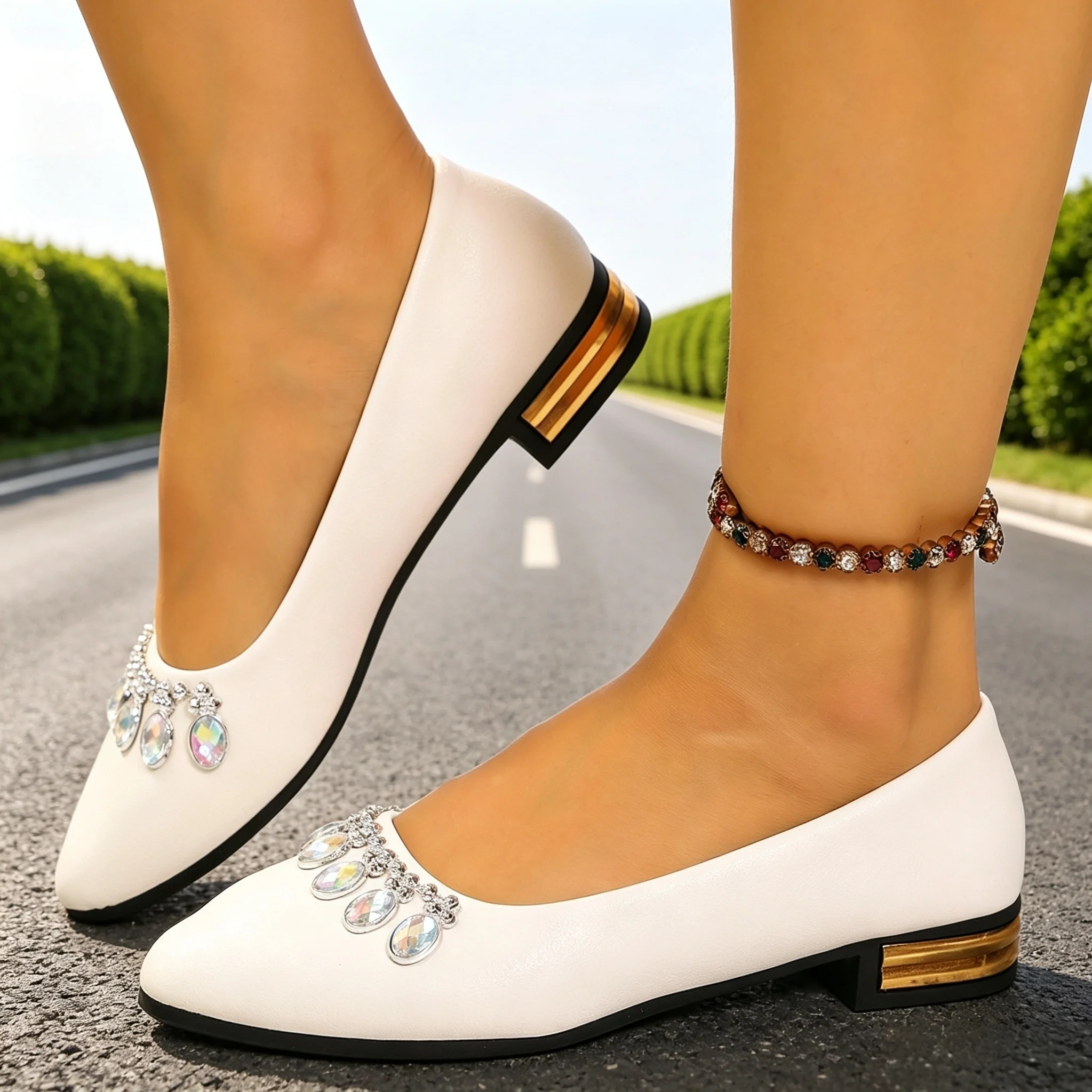 Street Fashion Women - Sapatilhas Femininas de Bico Fino, Tamanhos