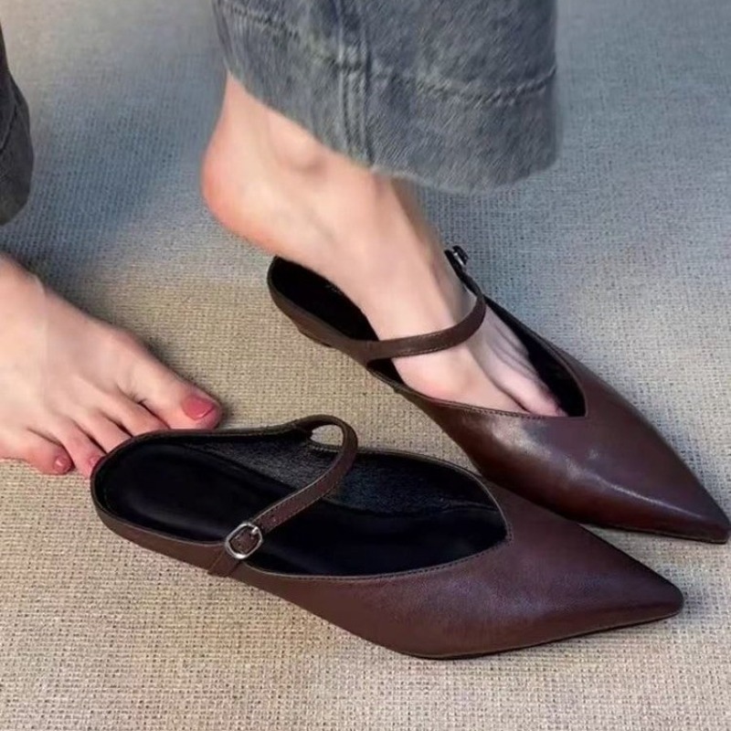 French Street Fashion - Novo Estilo 2026: Sapatos Mule de